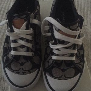 Coach size 6 sneakers
